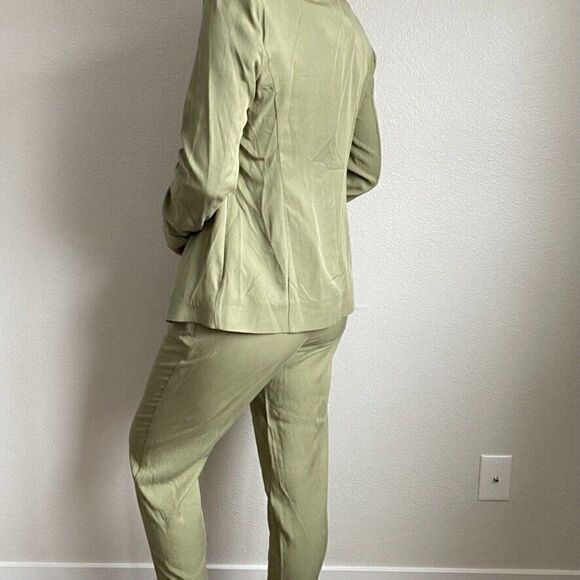 The Classics Paris NWT Womens Celeste Green Minimalist Blazer Trouser Set Sz M - Picture 3 of 11